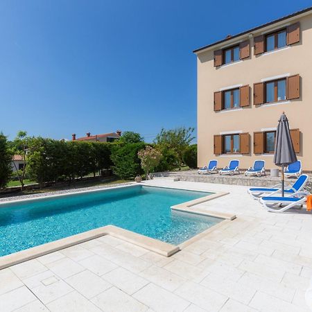 Apartments "Alen" Nedeščina Dış mekan fotoğraf