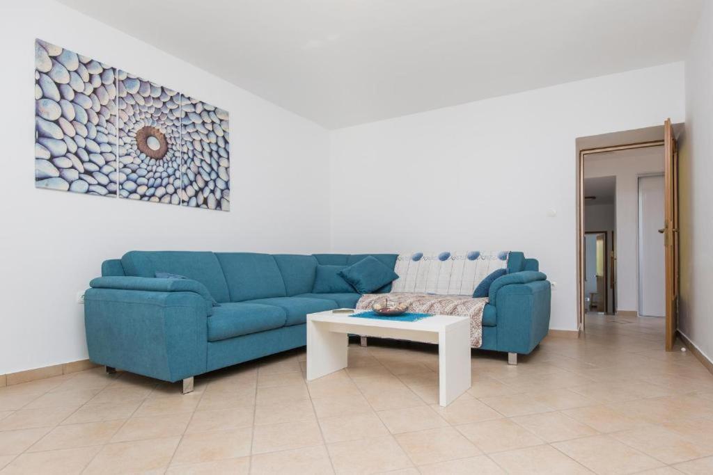 Apartments "Alen" Nedeščina Dış mekan fotoğraf
