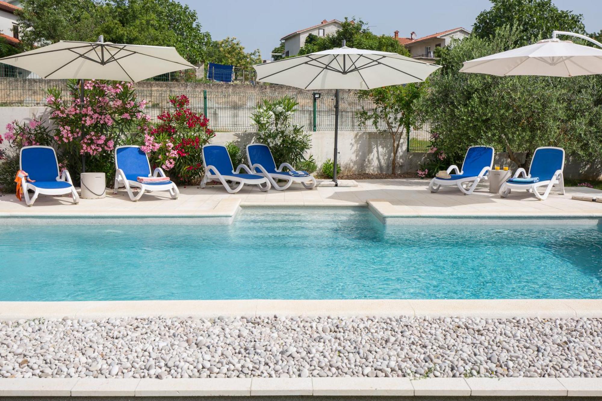 Apartments "Alen" Nedeščina Dış mekan fotoğraf